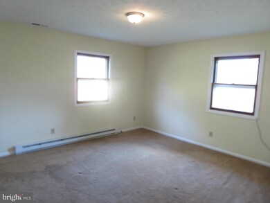 9909 Pleasant View Dr, New Market, VA 22844 - photo 6