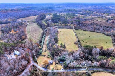 350 Austin Edwards Rd, Walhalla, SC 29691 - photo 4