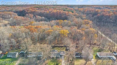 Aerial view of property and surrounding area