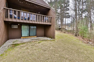 17 Silverton Dr unit U69, Nashua, NH 03062 - photo 4