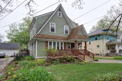 1130 Hoyt St SE Grand Rapids-large-004-1