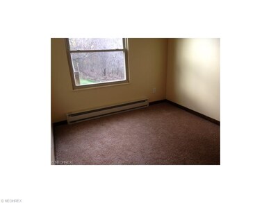 1822 Terrace Dr, East Liverpool, OH 43920 - photo 4