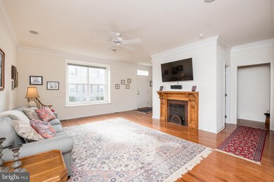 302 Katie Ln, Perkasie, PA 18944 - photo 5