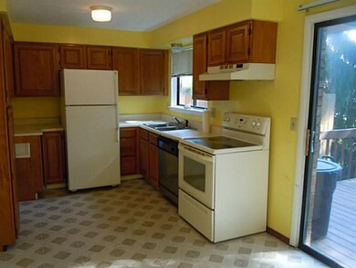 Kitchen. Sunny Updated Kitchen that overlooks your