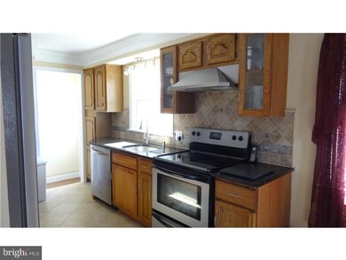 1036 E Main St, Lansdale, PA 19446 - photo 3