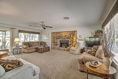 1018 Kiowa Dr W, Gainesville, TX 76240 - photo 6