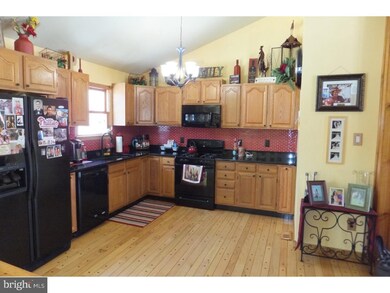 737 Lincoln Ave, Franklinville, NJ 08322 - photo 4