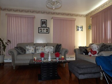 24 Crystal St, Worcester, MA 01603 - photo 6