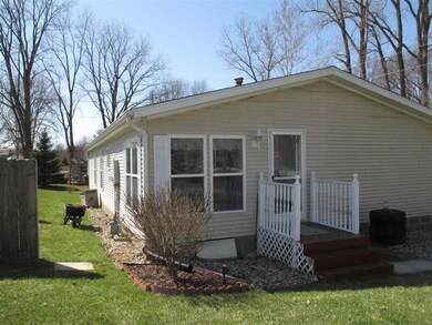 8215 E Lake View Dr, Syracuse, IN 46567 - photo 3