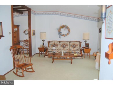 12 School Ln, Willow Grove, PA 19090 - photo 5