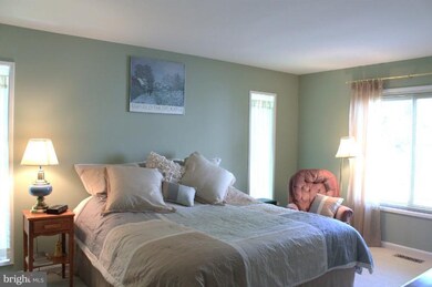 9417 Bethany Place, Montgomery Village, MD 20886 - photo 2