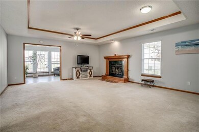 413 NW Augusta Ct, Blue Springs, MO 64014 - photo 2