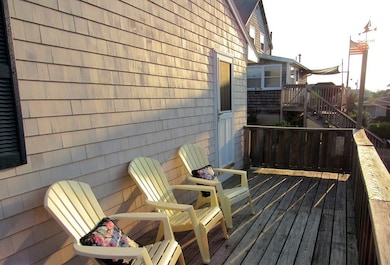 25 Silver Shell Ave, Mattapoisett, MA 02739 - photo 2