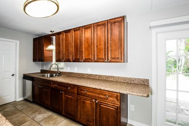 021-photo-kitchen-13581342