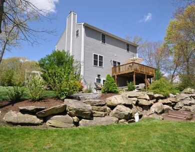 24 Lawnacre Dr, Wakefield, RI 02879 - photo 3