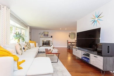 53 Bacon St, Winchester, MA 01890 - photo 3