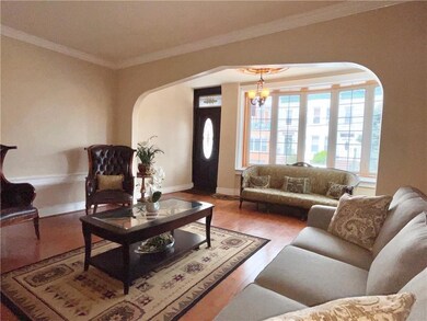 Main: Foyer