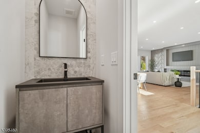 32 Marion Ave, New Providence, NJ 07974 - photo 4