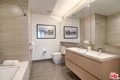 Metropolis Los Angeles - Tower I unit 1019, Los Angeles, CA 90017 - photo 5