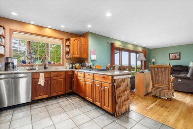 123 Stark Hwy S, Dunbarton, NH 03046 - photo 4