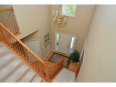 Entry/Foyer.