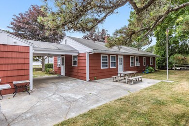 11 Central Park Ct, Falmouth, MA 02540 - photo 4