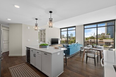 2511 Willowick Rd unit 318, Houston, TX 77027 - photo 6