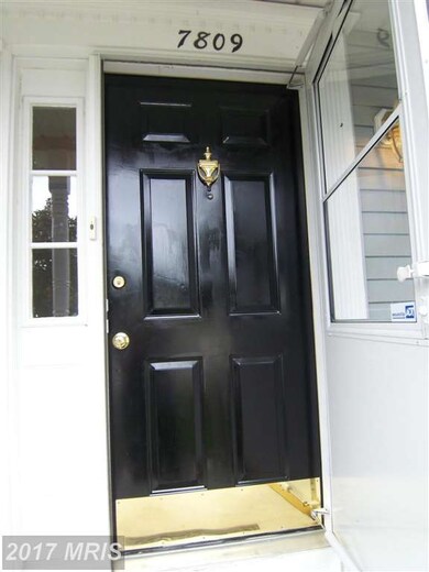 7809 Rippleview Ln, Pasadena, MD 21122 - photo 4