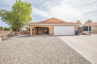 235 Grosvenor Ct, Alamogordo, NM 88310 - photo 3