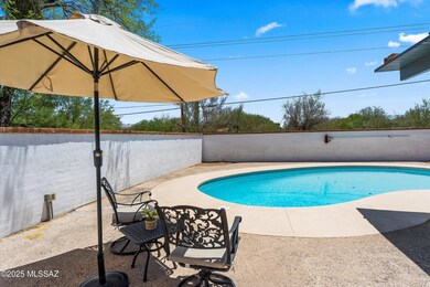 33-Pool Area