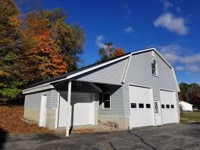 0339 3 bay garage