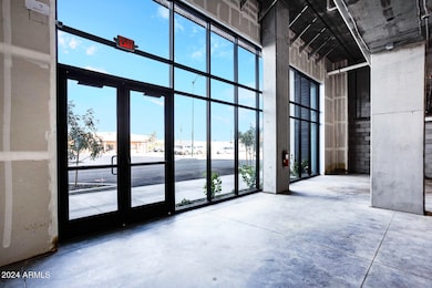 Retail space 3