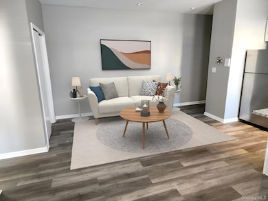 45-01 Ditmars Blvd unit 2R, Astoria, NY 11105 - photo 4