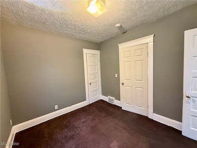 9801 Raymond Ave unit 2, Cleveland, OH 44104 - photo 6