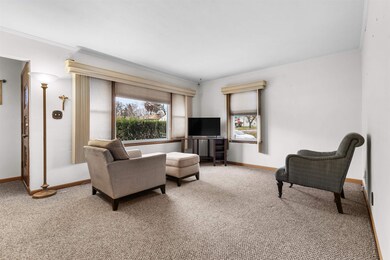 2239 Ohio Pkwy, Rockford, IL 61108 - photo 4