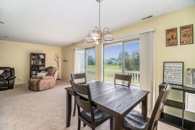 2161 Sunderland Ct unit 202B, Naperville, IL 60565 - photo 2