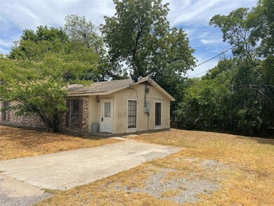 1215 Franklin St, Weatherford, TX 76086 - photo 5