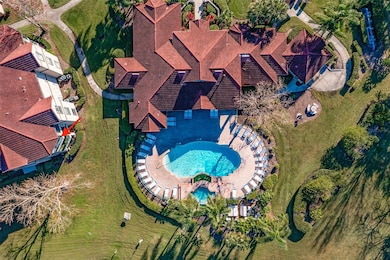 POOL AND CLUB HOUSE
