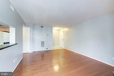 1711 Ascot Way unit 1711C, Reston, VA 20190 - photo 7
