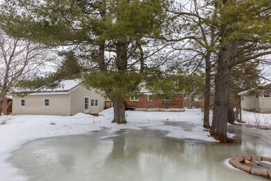 206 E Elm St, Yarmouth, ME 04096 - photo 3