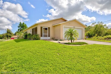 228 Jack Weisser Blvd, Lake Placid, FL 33852 - photo 5