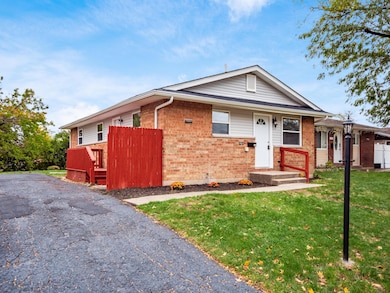 164 Alice Rita St, Columbus, OH 43228 - photo 4