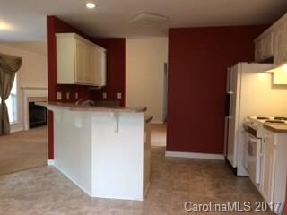 1107 Courtney Cove Ct, Gastonia, NC 28052 - photo 6