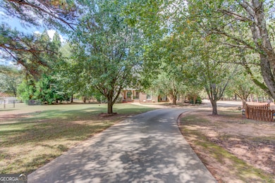 45 Carolyn Ct unit 1, Social Circle, GA 30025 - photo 3