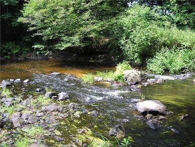 2B Gray Hawk Ln, South Berwick, ME 03908 - photo 2