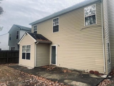 304 Bradmere Loop, Newport News, VA 23608 - photo 2