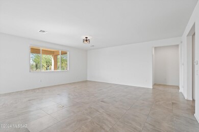 06-Living Area