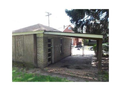 Parking Lot/Garage.