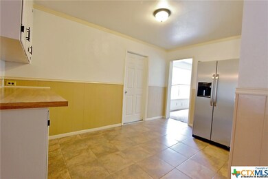518 Steven St, Troy, TX 76579 - photo 7