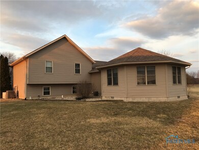 9516 Columbus Grove Rd, Bluffton, OH 45817 - photo 2